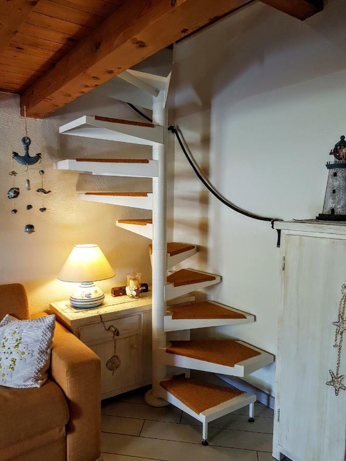 La Casa Di Chris Apartman Golfo Aranci Kültér fotó