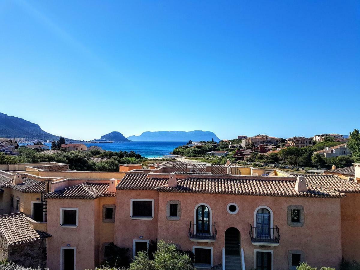 La Casa Di Chris Apartman Golfo Aranci Kültér fotó
