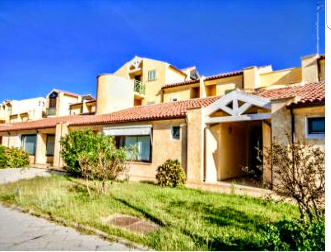 La Casa Di Chris Apartman Golfo Aranci Kültér fotó